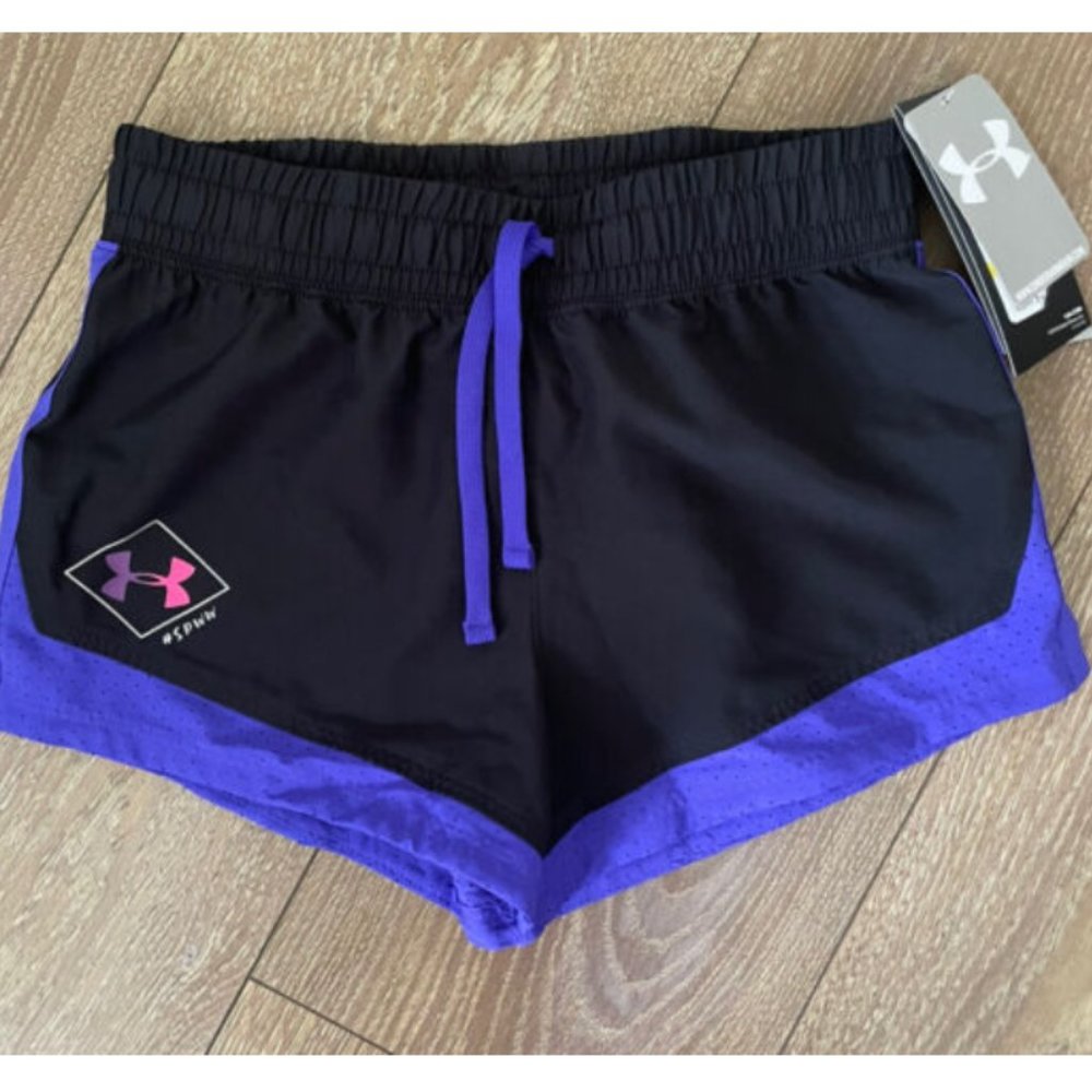 NWT Under Armour Heat Gear Girls Activewear Loose Fit Running Black Short Sz YMD